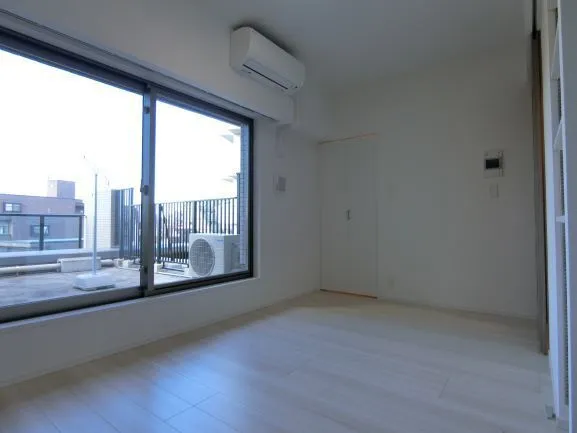 Reterras Magome - Interior - ["Floor", "Flooring", "Ceiling"]