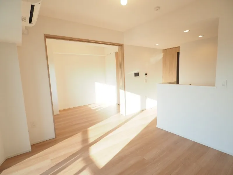 Prince Due Kamiya - Interior - ["Flooring", "Floor", "Wood flooring"]