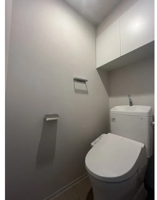 Urbanex Asakusabashi Front - Interior - ["Plumbing fixture", "Flooring", "Toilet seat"]
