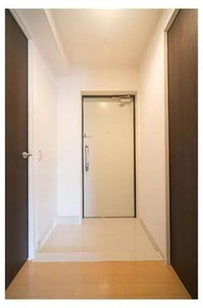 Plum Court Higashi-Nakano - Interior - ["Property", "Room", "Ceiling"]