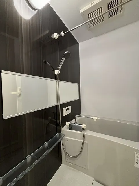 SOLASIAresidenceToritsu University - Interior - ["Tap", "Plumbing fixture", "Bathroom sink"]