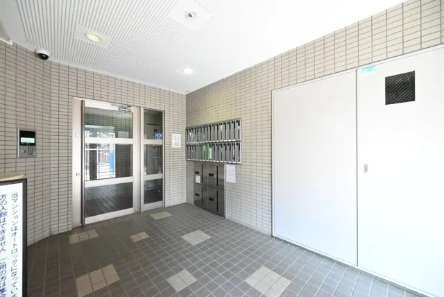Caterina Magome - Exterior - ["Floor", "Composite material", "Apartment"]