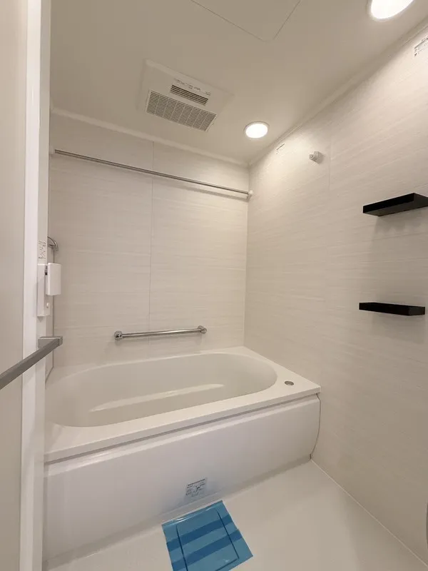 Pollast Yoyogi - Interior - ["Flooring", "Plumbing fixture", "Interior design"]