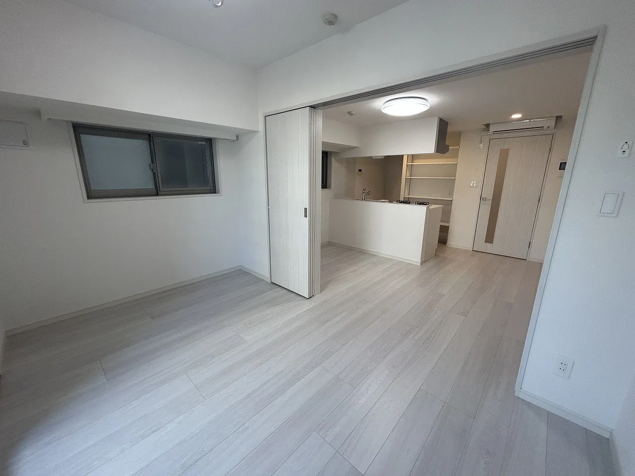 Gran Casa Ueno Iriya - Interior - ["Fixture", "Wood", "Hall"]