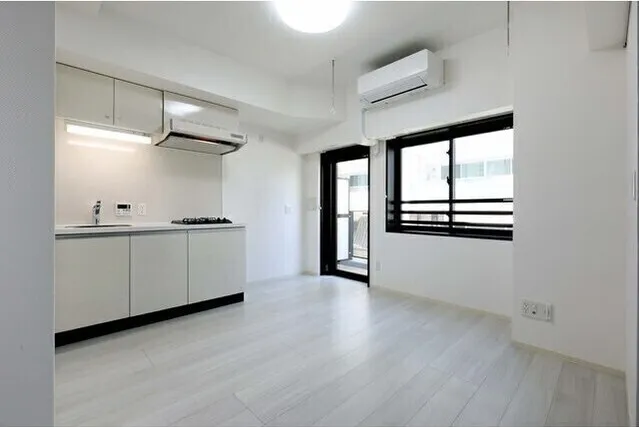 Gran Casa Kiyosumi Shirakawa - Interior - ["Cabinetry", "Countertop", "Building"]