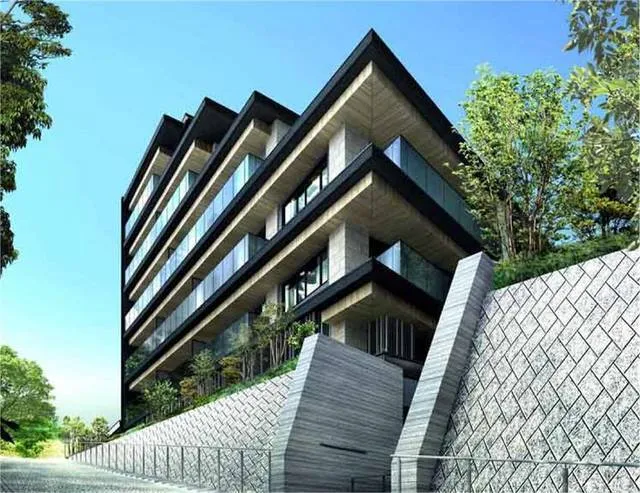 Park Axis Motoazabu - Exterior - ["Sky", "Plant", "Tree"]