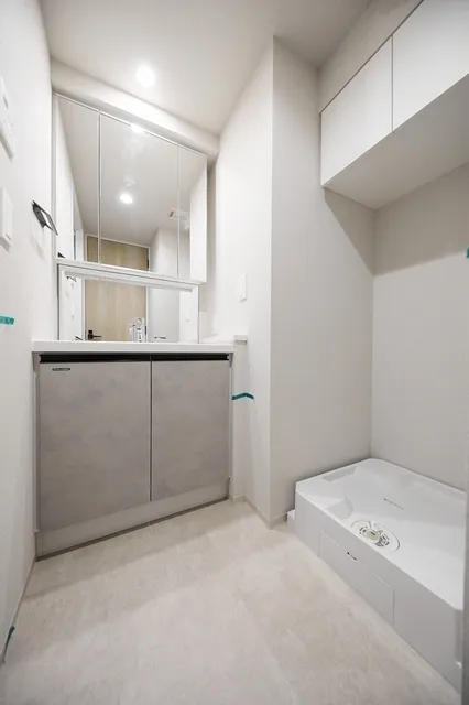 Urbanex Kinshi Park III - Interior - ["Flooring", "Floor", "Ceiling"]