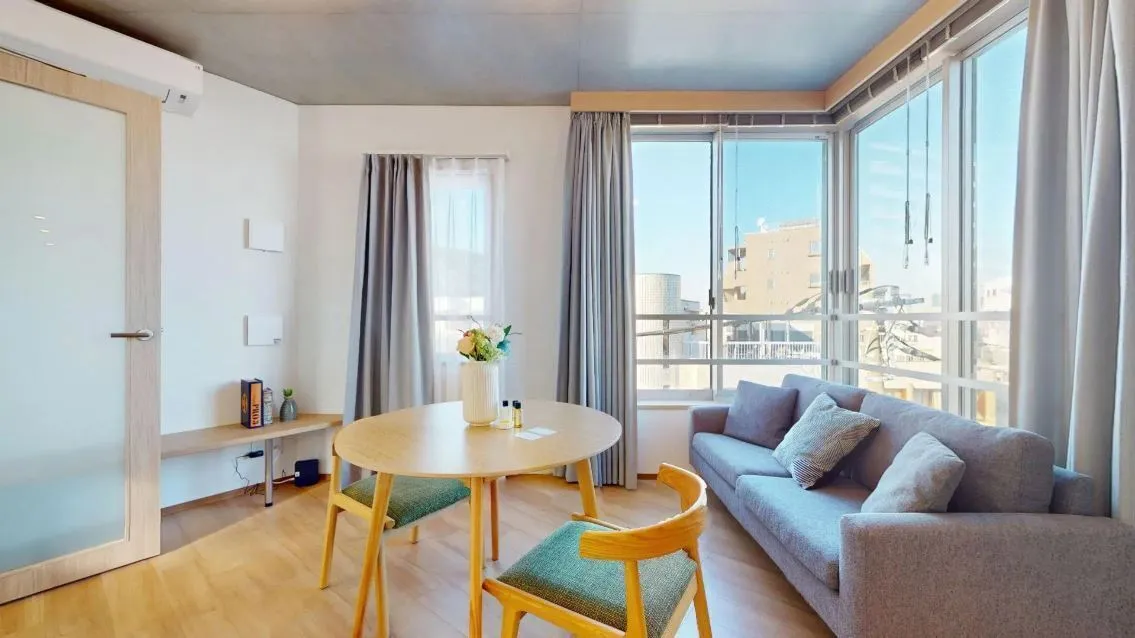 Hmlet Gakugei Daigaku - Interior - ["Flooring", "Interior design", "Floor"]