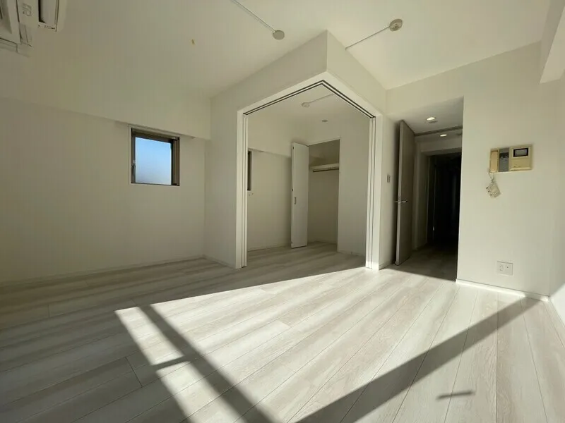 Milia Residence Nihonbashi Ningyocho II - Interior - ["Flooring", "Floor", "Ceiling"]