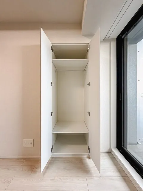 Brookside Residence Kiba - Interior - ["Wood", "Flooring", "Floor"]