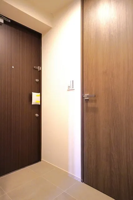 Brillia Ist Ueno Inaricho - Interior - ["Brown", "Property", "Door"]