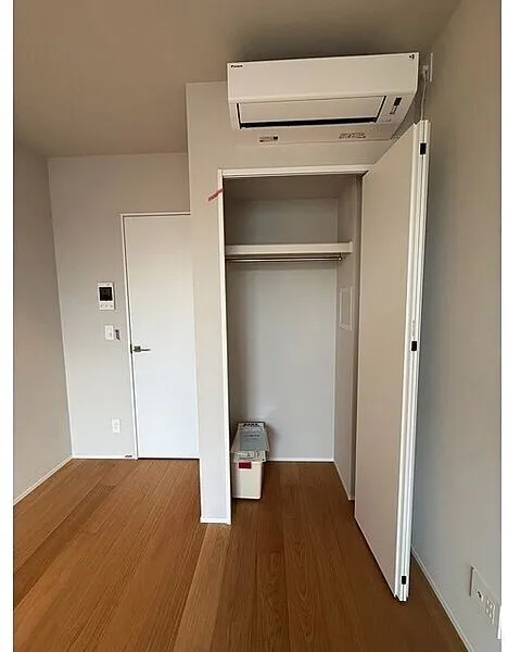 Atrio Flats Jiyugaoka East - Interior - ["Wood", "Floor", "Flooring"]