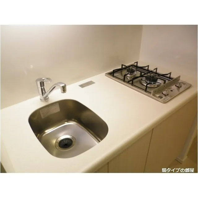 Comforia Asakusabashi - Interior - ["Tap", "Plumbing fixture", "Bathroom sink"]