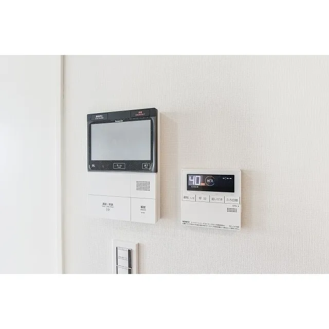 Comforia Morishita Riverside - Interior - ["Home appliance", "Rectangle", "Television"]