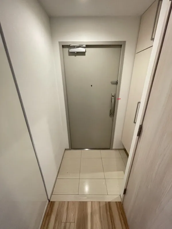 Crevia Rigze Kamata Nishi - Interior - ["Wood", "Flooring", "Floor"]