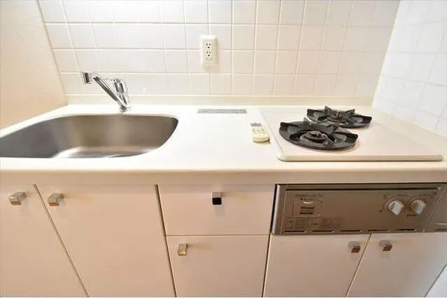 Primal Koishikawa - Interior - ["Cabinetry", "Sink", "Property"]