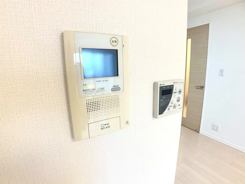 KDX Residence Oyama - Interior - ["Electronic device", "Technology", "Machine"]