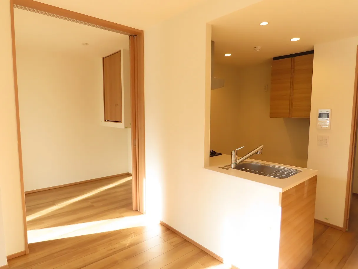 Gran Casa Bunkyo Sengoku - Interior - ["Fixture", "Wood", "Building"]