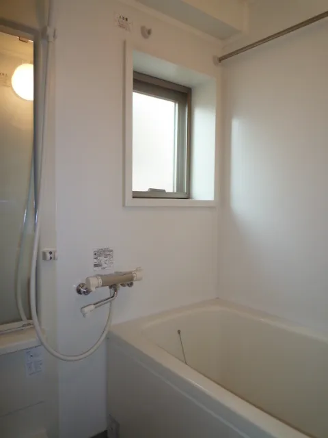 HF Mita Residence Ⅱ - Interior - ["Wall", "Plumbing fixture", "Flooring"]