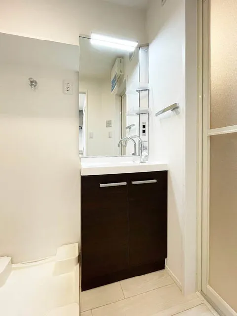 CASA GRAZIE Nishi-Ojima - Interior - ["Plumbing fixture", "Building", "Fixture"]