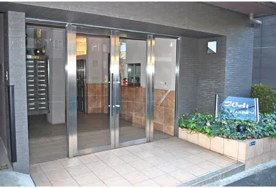 Welt Gotanda West - Exterior - ["Hardwood"]