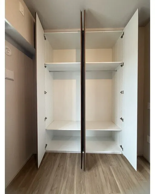 Wellis Urban Sumiyoshi West - Interior - ["Wood", "Flooring", "Floor"]