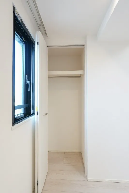 Due Nippori III - Interior - ["Wood", "Flooring", "Floor"]