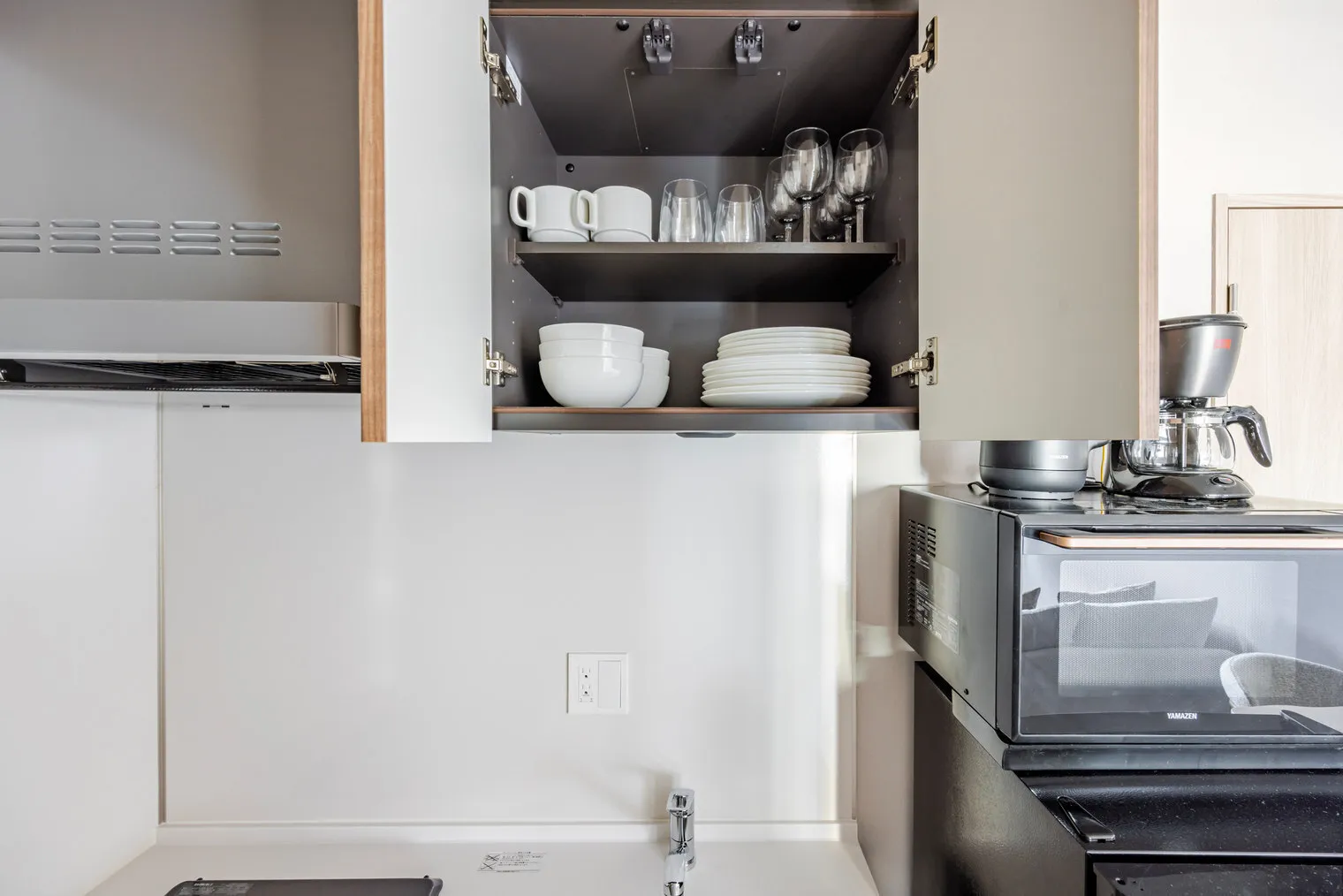 Duo Flats Ikejiri-Ohashi Norris - Interior - []