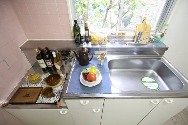 Pastel U - Interior - ["Kitchen Sink", "Plumbing fixture", "Kitchen"]