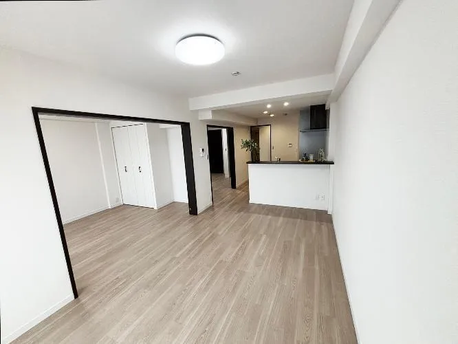 Asahi Plaza Koshigaya Room 605