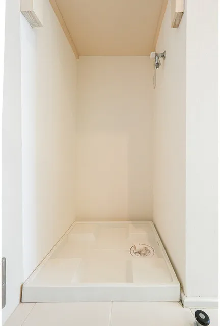 Frontier Residence The Tower Shinagawa - Interior - ["Wood", "Plywood"]