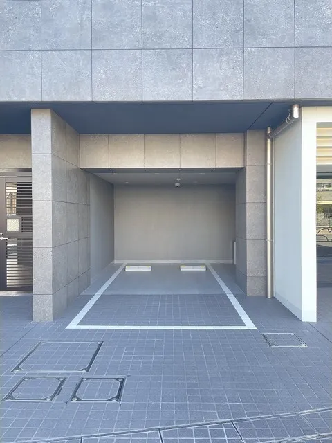 Due Minami Sunamachi - Other - ["Flooring", "Floor", "Composite material"]