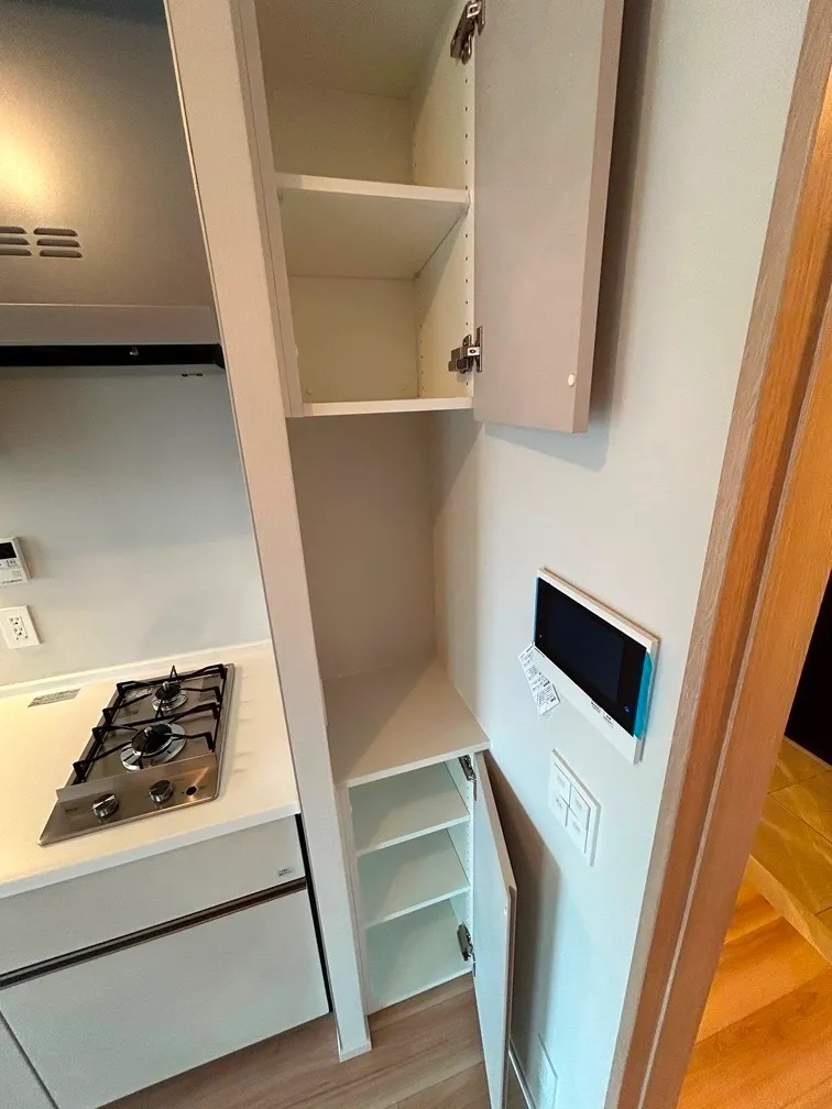 Lefon Progres Shimura Sakaue - Interior - ["Wood", "Interior design", "Furniture"]