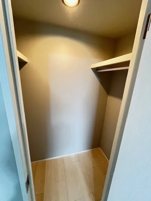 Residia Minamisenju - Interior - ["Wood", "Flooring", "Floor"]