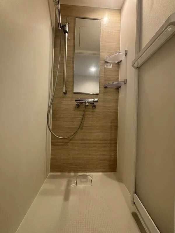 Star Homes Daitabashi - Interior - ["Flooring", "Bathroom", "Plumbing fixture"]