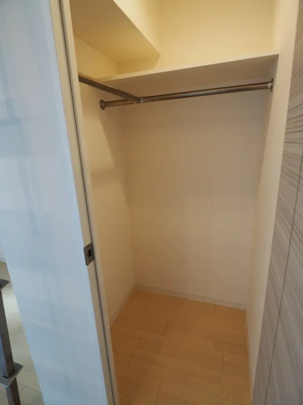 RESIDIA Omori Higashi - Interior - ["Flooring", "Floor", "Glass"]