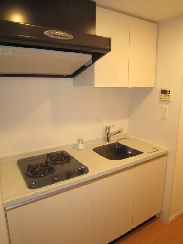 Epic Higashi Nihonbashi Residence - Interior - ["Major appliance", "Kitchen Appliance", "Kitchen"]