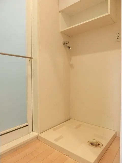KDX Residence Nihonbashi Hamacho - Interior - ["Fixture", "Wood", "Floor"]