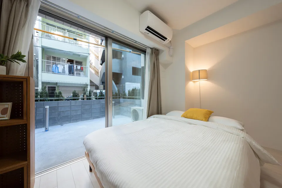 Hmlet Shiba Park - Interior - ["Interior design", "Apartment", "Ceiling"]