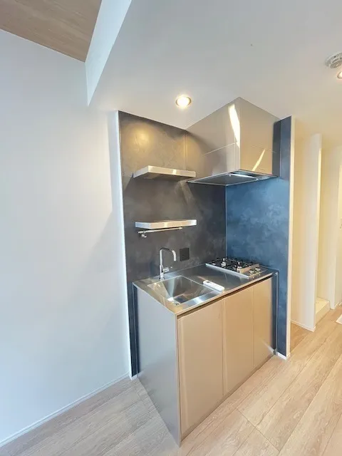Residia Shinjuku East Ⅱ - Interior - ["Flooring", "Kitchen", "Floor"]