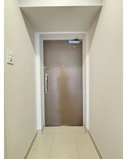 Daffitto Kinshicho - Interior - ["Wall", "Wood", "Flooring"]
