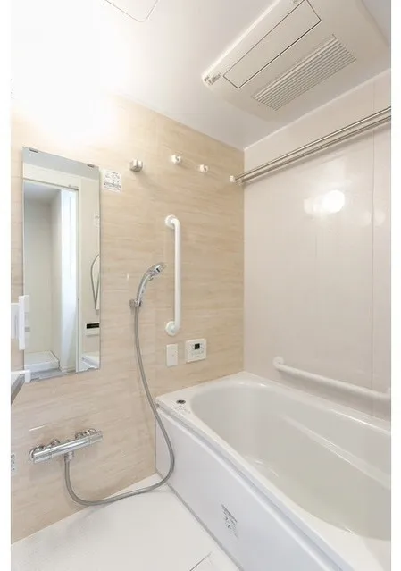 Shinagawa Heart View Tower - Interior - ["Plumbing fixture", "Flooring", "Bathroom"]