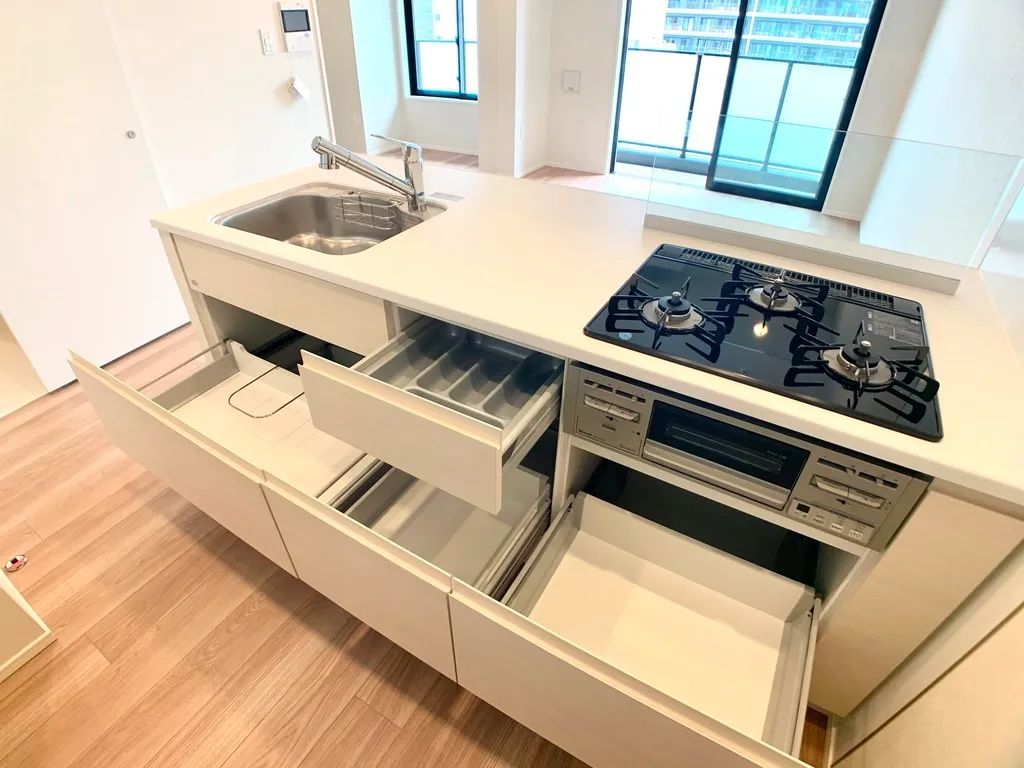 Urban Core Tsukishima - Interior - ["Sink", "Tap", "Kitchen sink"]