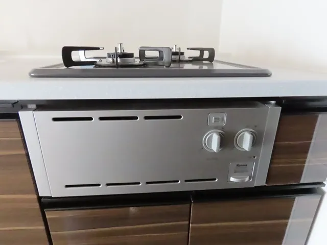 Cross Residence Kamata II - Interior - ["Cabinetry", "Kitchen appliance", "Electronic instrument"]