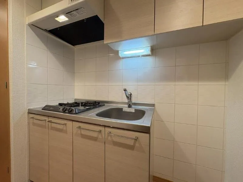 Asyl Court Nishi-Shinjuku - Interior - ["Flooring", "Major appliance", "Kitchen Appliance"]