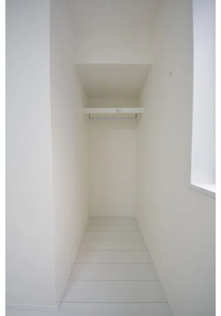 Room Magome - Interior - ["White", "Wood", "Flooring"]