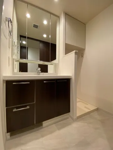 Prime Urban Nihonbashi Odenmacho - Interior - ["Flooring", "Wood", "Floor"]
