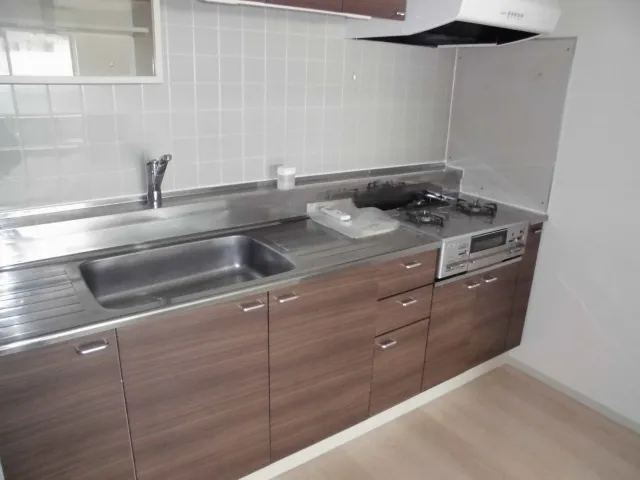 Trinity Shibaura - Interior - ["Kitchen Sink", "Kitchen", "Sink"]