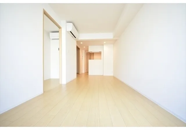 El Faro Waseda - Interior - ["Flooring", "Floor", "Wood flooring"]