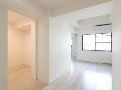 Roppongi View Tower - Interior - ["Property", "Building", "Window"]